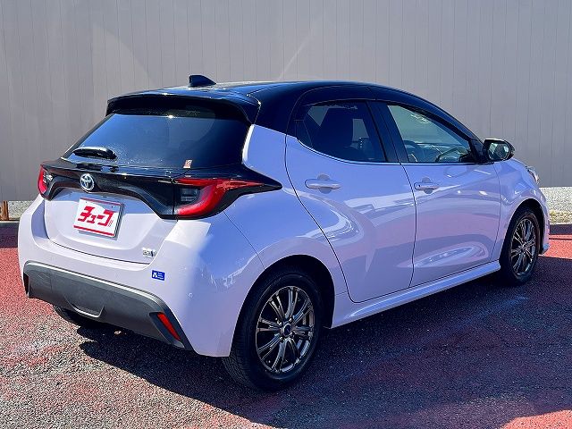 TOYOTA YARIS HYBRID 2022 Image 31