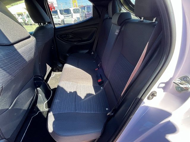 TOYOTA YARIS HYBRID 2022 Image 31