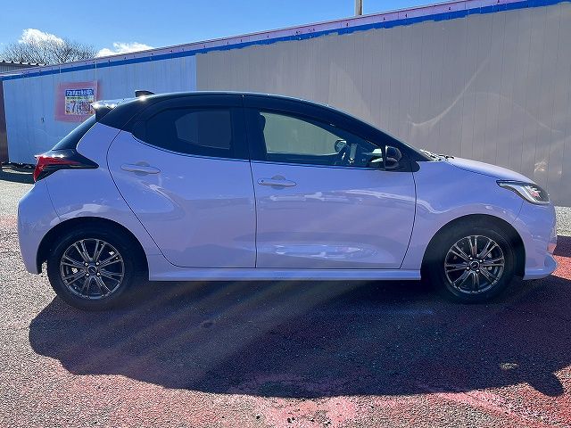 TOYOTA YARIS HYBRID 2022 Image 31