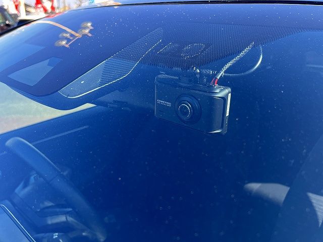 TOYOTA YARIS HYBRID 2022 Image 31