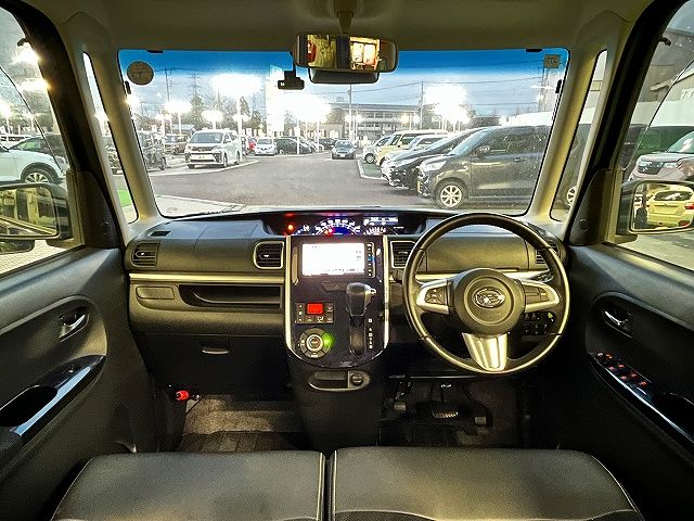 DAIHATSU TANTO CUSTOM 2017 Image 31
