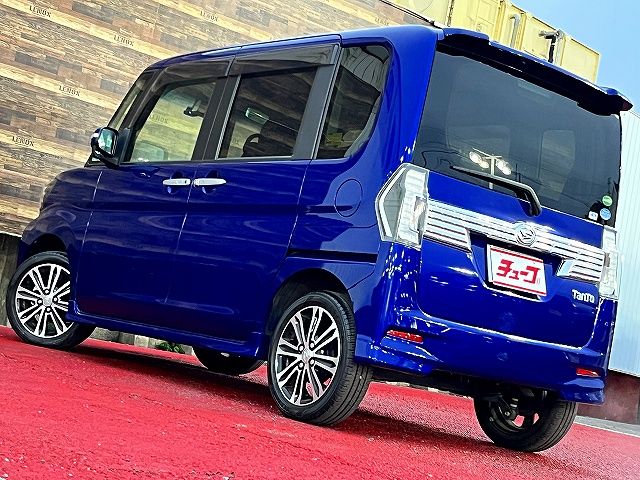 DAIHATSU TANTO CUSTOM 2017 Image 31