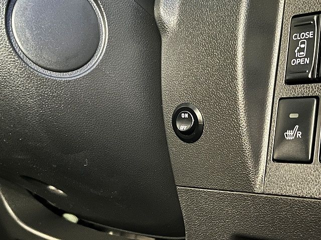 DAIHATSU TANTO CUSTOM 2017 Image 31