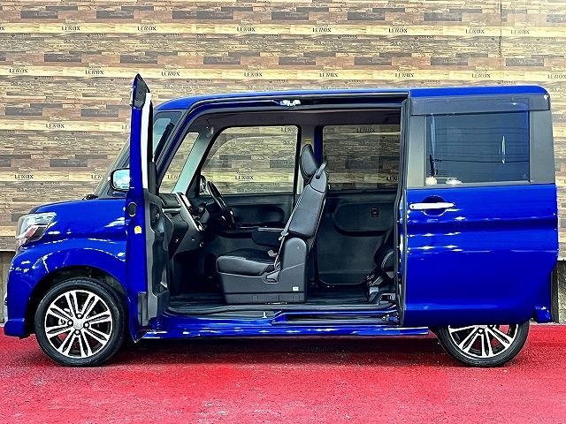 DAIHATSU TANTO CUSTOM 2017 Image 31