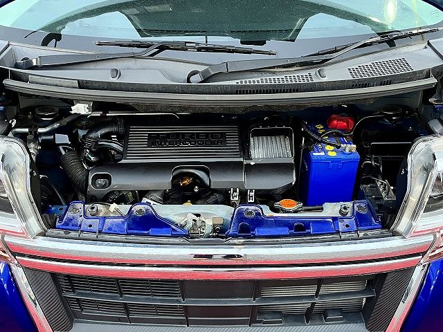 DAIHATSU TANTO CUSTOM 2017 Image 31