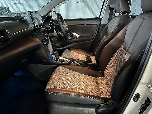 TOYOTA YARIS CROSS HYBRID 2022 Image 31