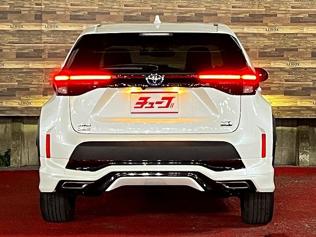 TOYOTA YARIS CROSS HYBRID 2022 Image 31