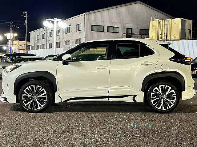 TOYOTA YARIS CROSS HYBRID 2022 Image 31