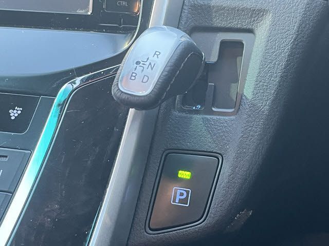 TOYOTA SAI 2015 Image 31