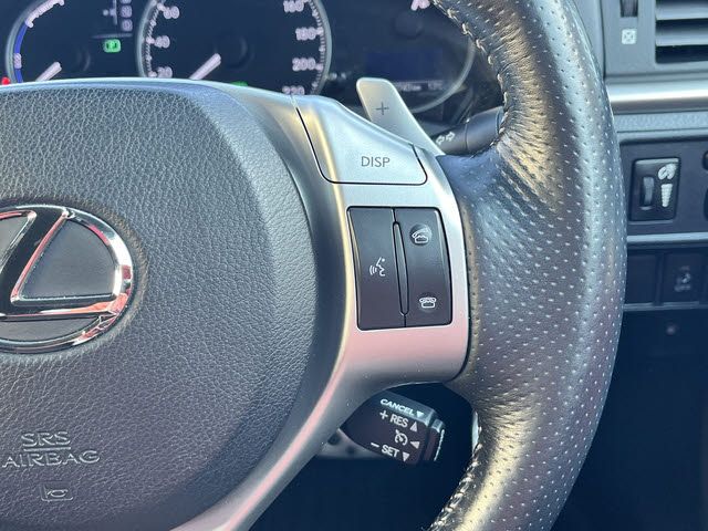 TOYOTA LEXUS CT200H 2012 Image 31