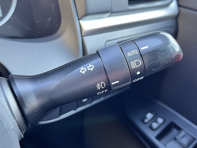 TOYOTA LEXUS CT200H 2012 Image 31