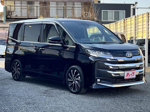 TOYOTA NOAH HYBRID 2025 Image 31