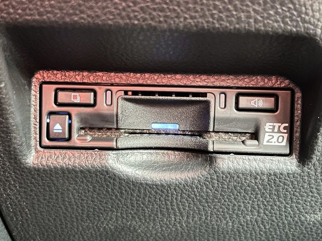 TOYOTA NOAH HYBRID 2025 Image 31