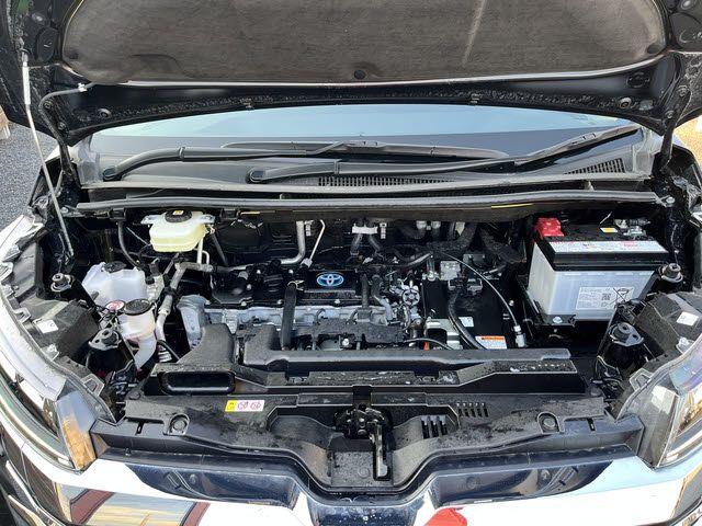 TOYOTA NOAH HYBRID 2025 Image 31