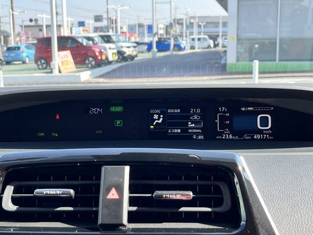 TOYOTA PRIUS 2019 Image 31