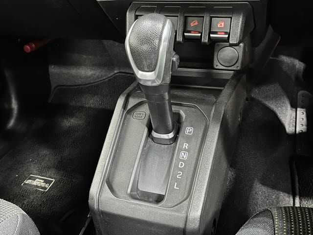SUZUKI JIMNY SIERRA 2023 Image 31