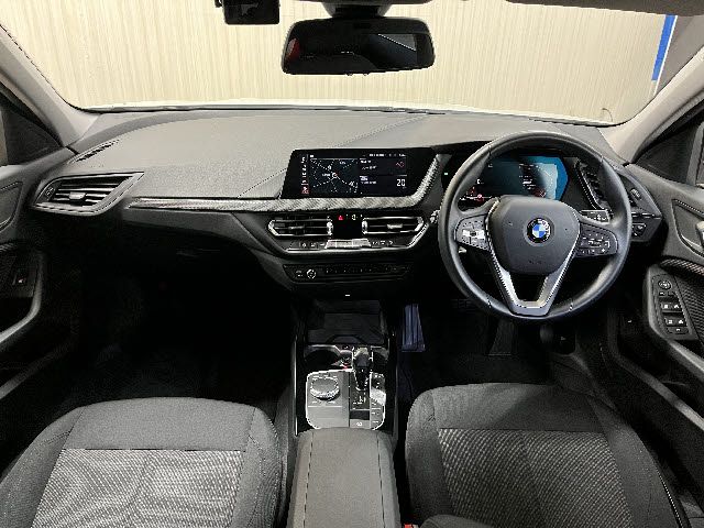BMW 1SERIES 2021 Image 31