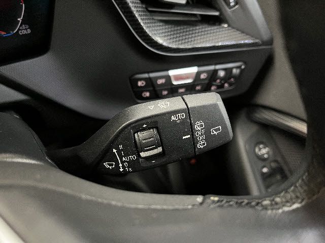 BMW 1SERIES 2021 Image 31