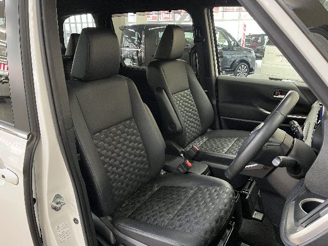 TOYOTA VOXY 2023 Image 31