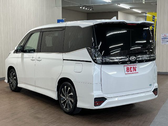 TOYOTA VOXY 2023 Image 31