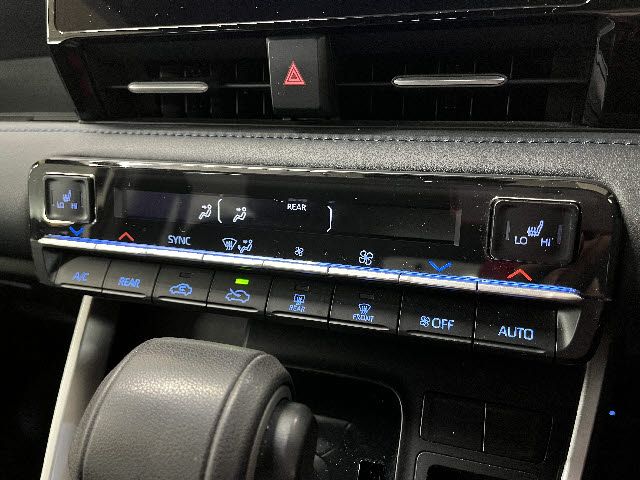 TOYOTA VOXY 2023 Image 31