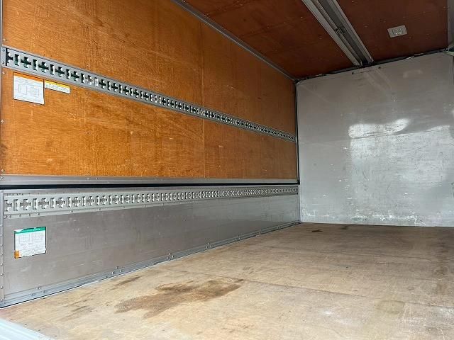 ISUZU ELF 2014 Image 31