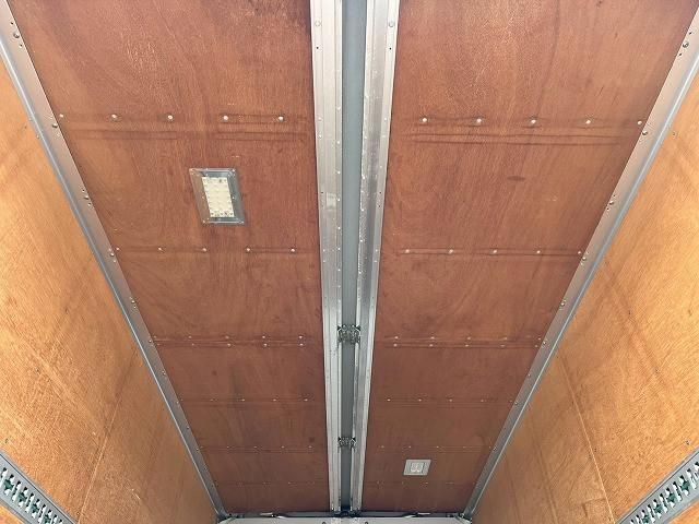 ISUZU ELF 2014 Image 31