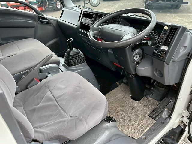 ISUZU ELF 2014 Image 31