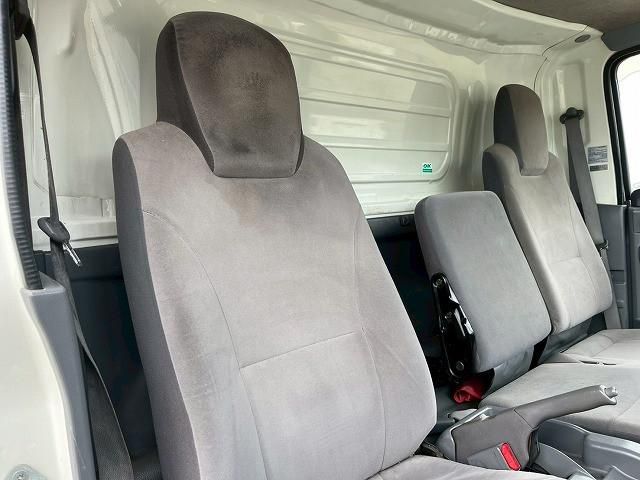 ISUZU ELF 2014 Image 31