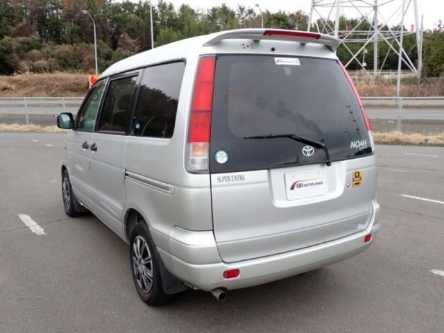 TOYOTA TOWNACE NOAH 2001 Image 31