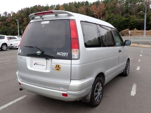 TOYOTA TOWNACE NOAH 2001 Image 31