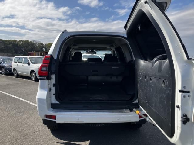 TOYOTA LANDCRUISER PRADO 2021 Image 31