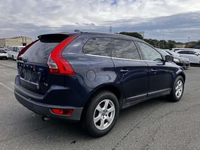 VOLVO XC60 2012 Image 31