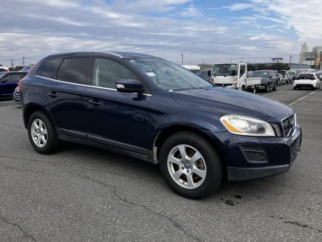 VOLVO XC60 2012 Image 31