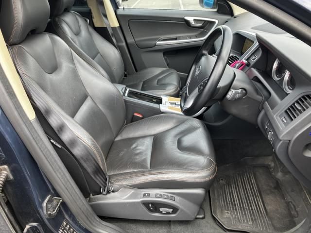 VOLVO XC60 2012 Image 31