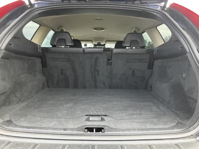 VOLVO XC60 2012 Image 31