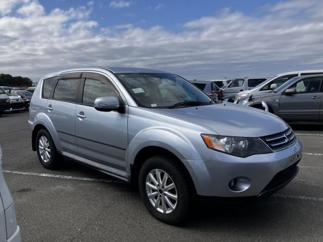 MITSUBISHI OUTLANDER 2WD 2011 Image 31