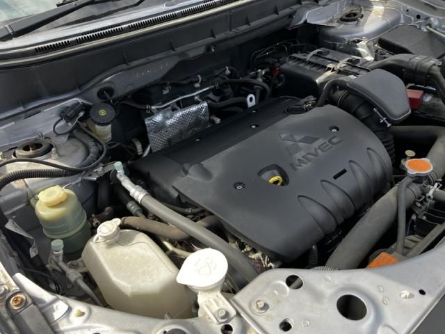 MITSUBISHI OUTLANDER 2WD 2011 Image 31