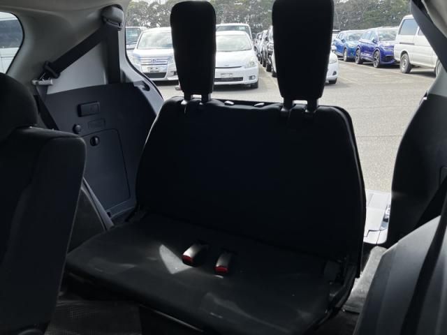 MITSUBISHI OUTLANDER 2WD 2011 Image 31