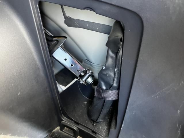 MITSUBISHI OUTLANDER 2WD 2011 Image 31