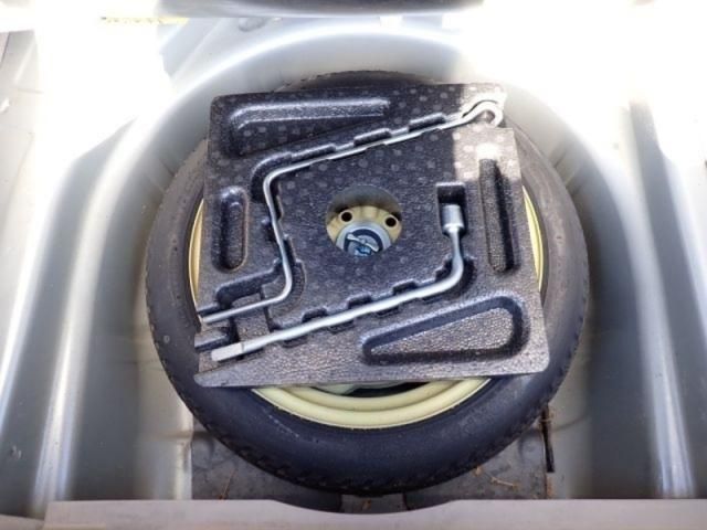 TOYOTA PREMIO 2003 Image 31