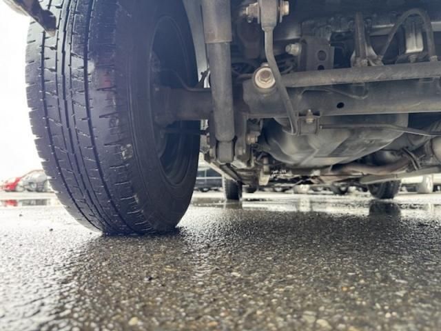 TOYOTA  2014 Image 31