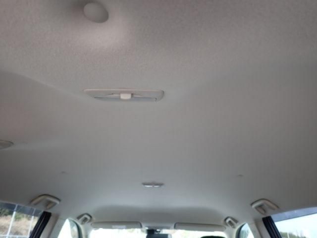 MITSUBISHI OUTLANDER PHEV 2015 Image 31