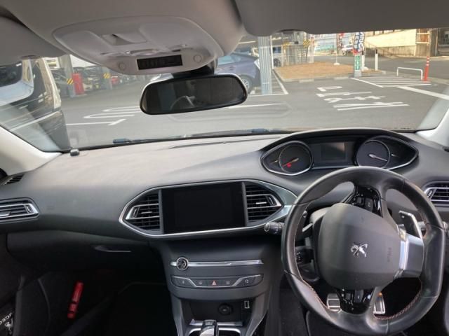 PEUGEOT 308 2020 Image 31