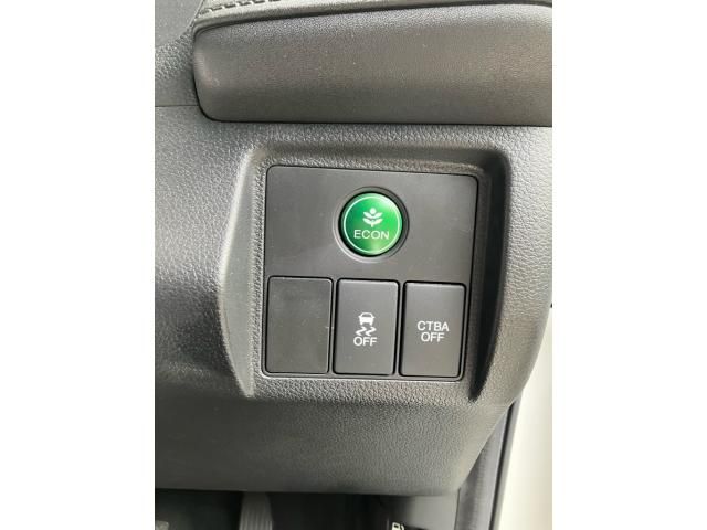 HONDA VEZEL 2015 Image 31