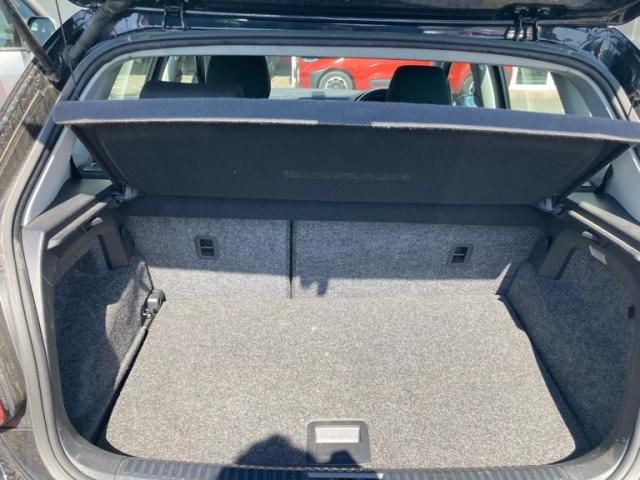 VOLKSWAGEN POLO 2013 Image 31