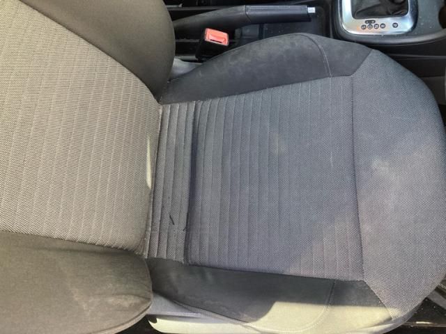 VOLKSWAGEN POLO 2013 Image 31