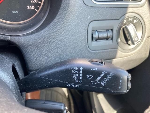 VOLKSWAGEN POLO 2013 Image 31