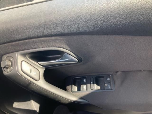 VOLKSWAGEN POLO 2013 Image 31