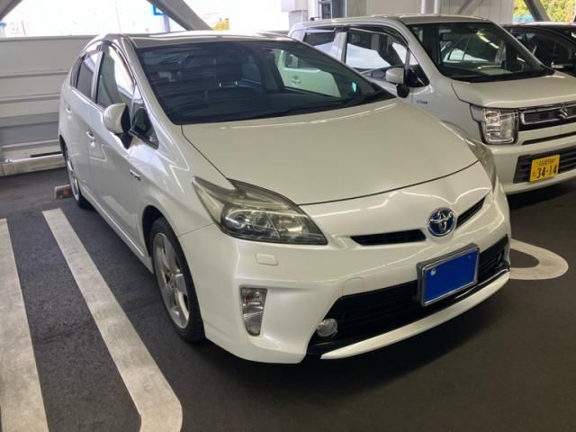 TOYOTA PRIUS 2012 Image 31